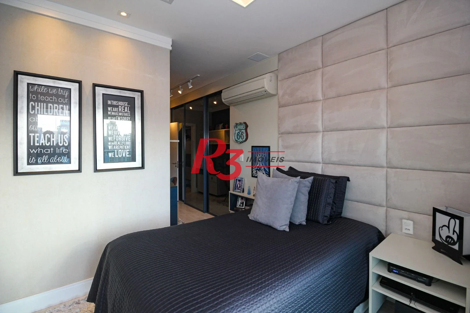 Apartamento com 4 dormitórios à venda, 277 m² por R$ 5.850.000,00 - Embaré - Santos/SP