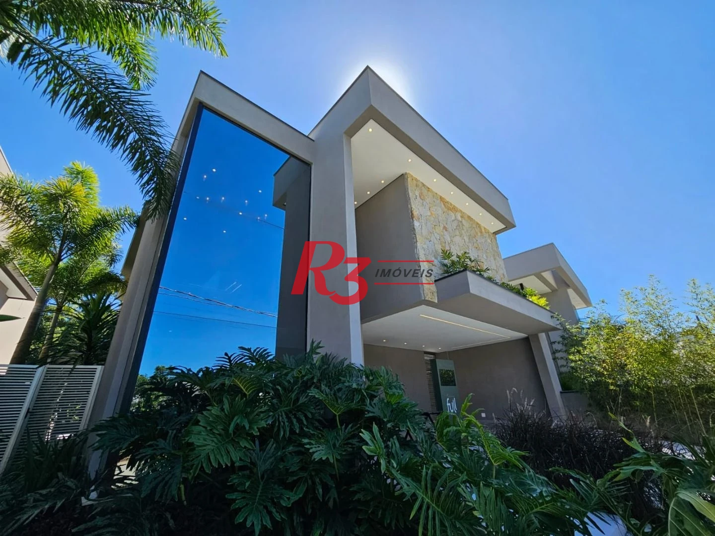 Casa á venda Alto Padrão 6 Suítes Piscina Riviera de São Lourenço