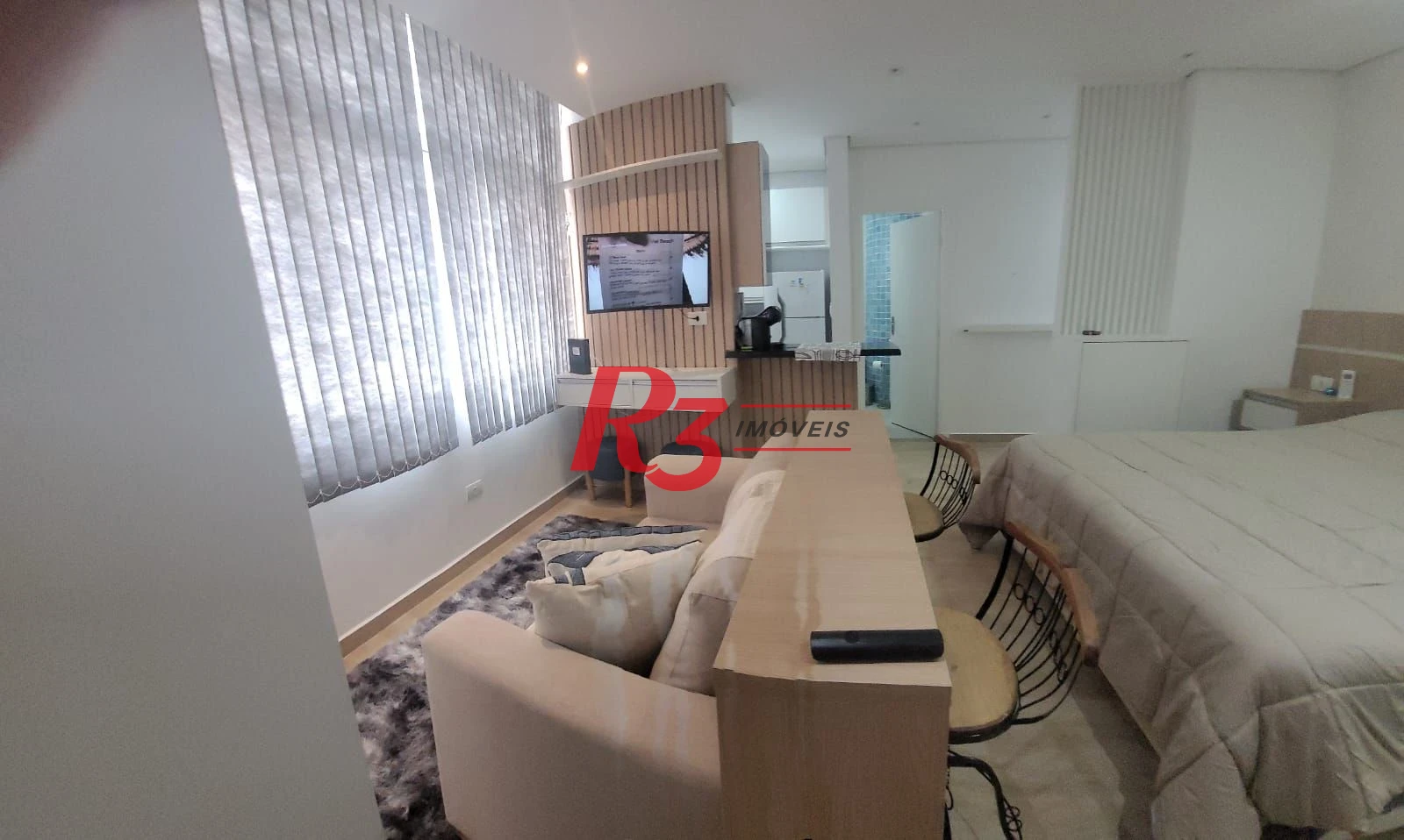 Kitnet com 1 dormitório à venda, 36 m² por R$ 319.000,00 - Aparecida - Santos/SP