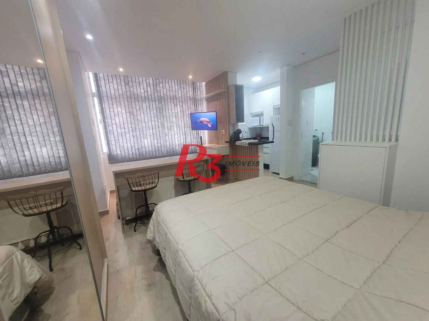 Kitnet com 1 dormitório à venda, 36 m² por R$ 319.000,00 - Aparecida - Santos/SP