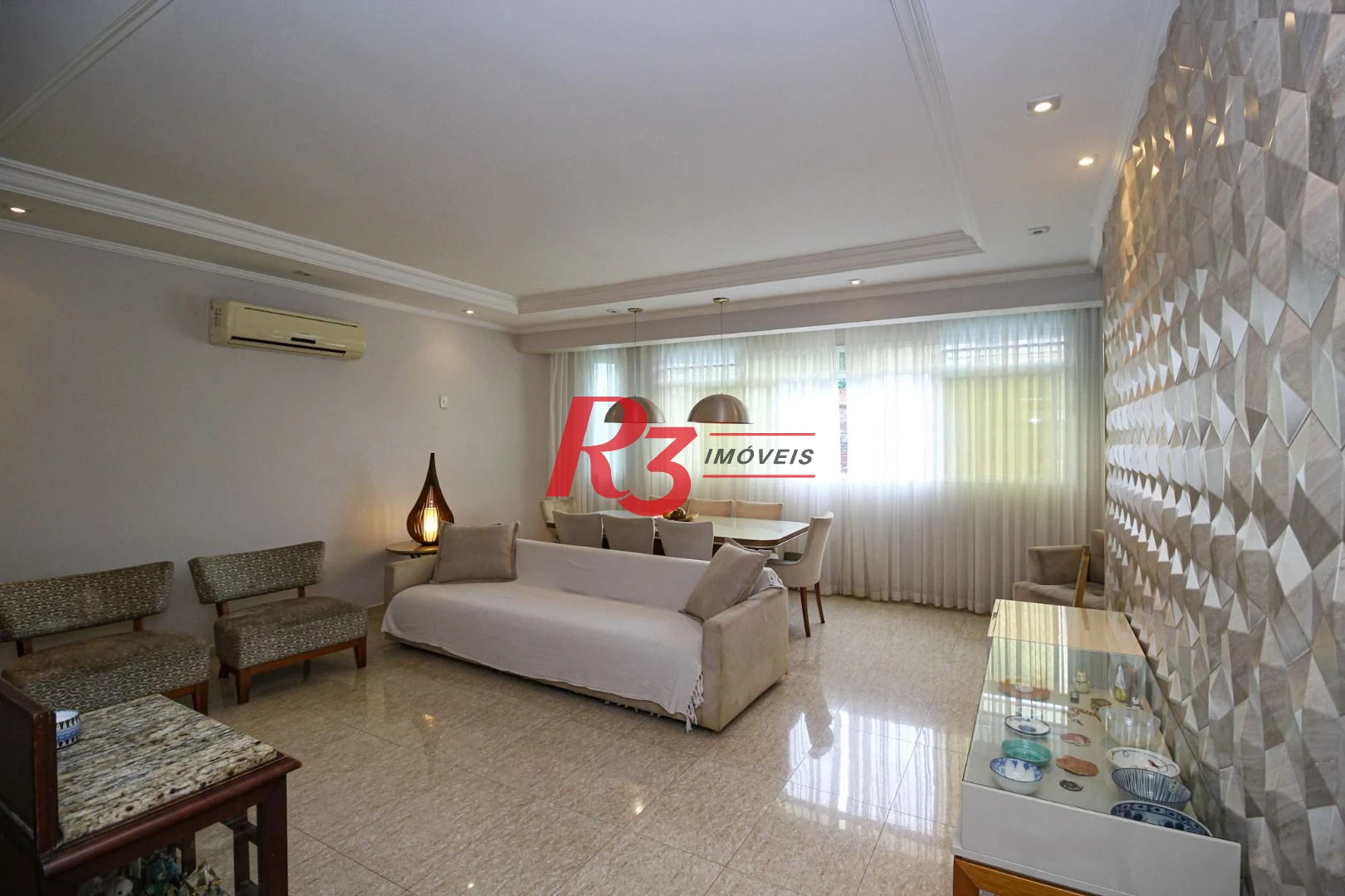 Casa com 5 dormitórios à venda, 269 m² por R$ 1.850.000,00 - Marapé - Santos/SP