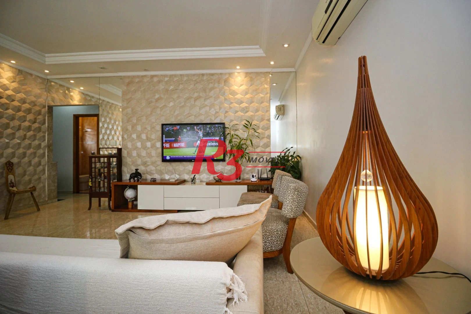 Casa com 5 dormitórios à venda, 269 m² por R$ 1.850.000,00 - Marapé - Santos/SP