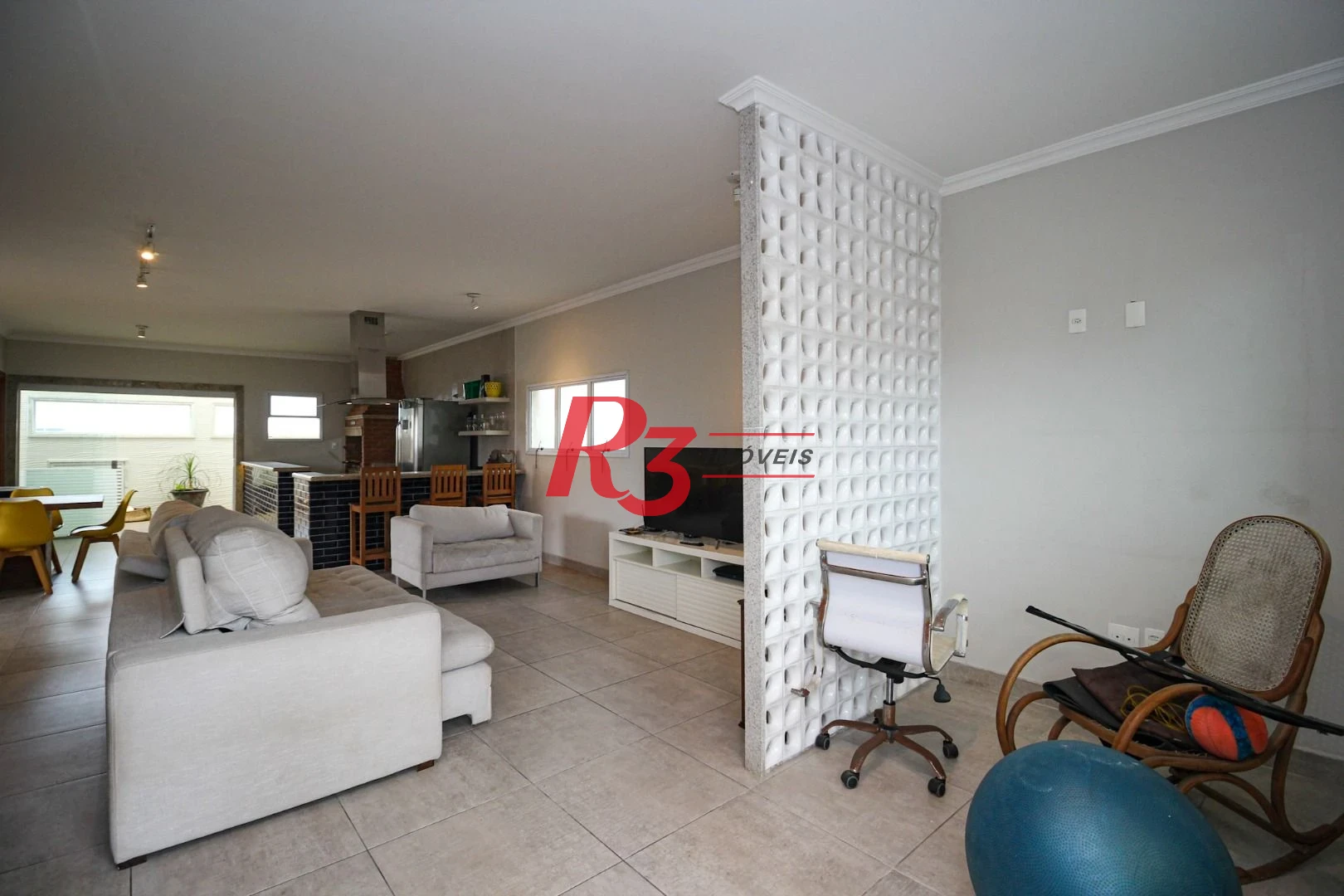 Casa com 5 dormitórios à venda, 269 m² por R$ 1.850.000,00 - Marapé - Santos/SP
