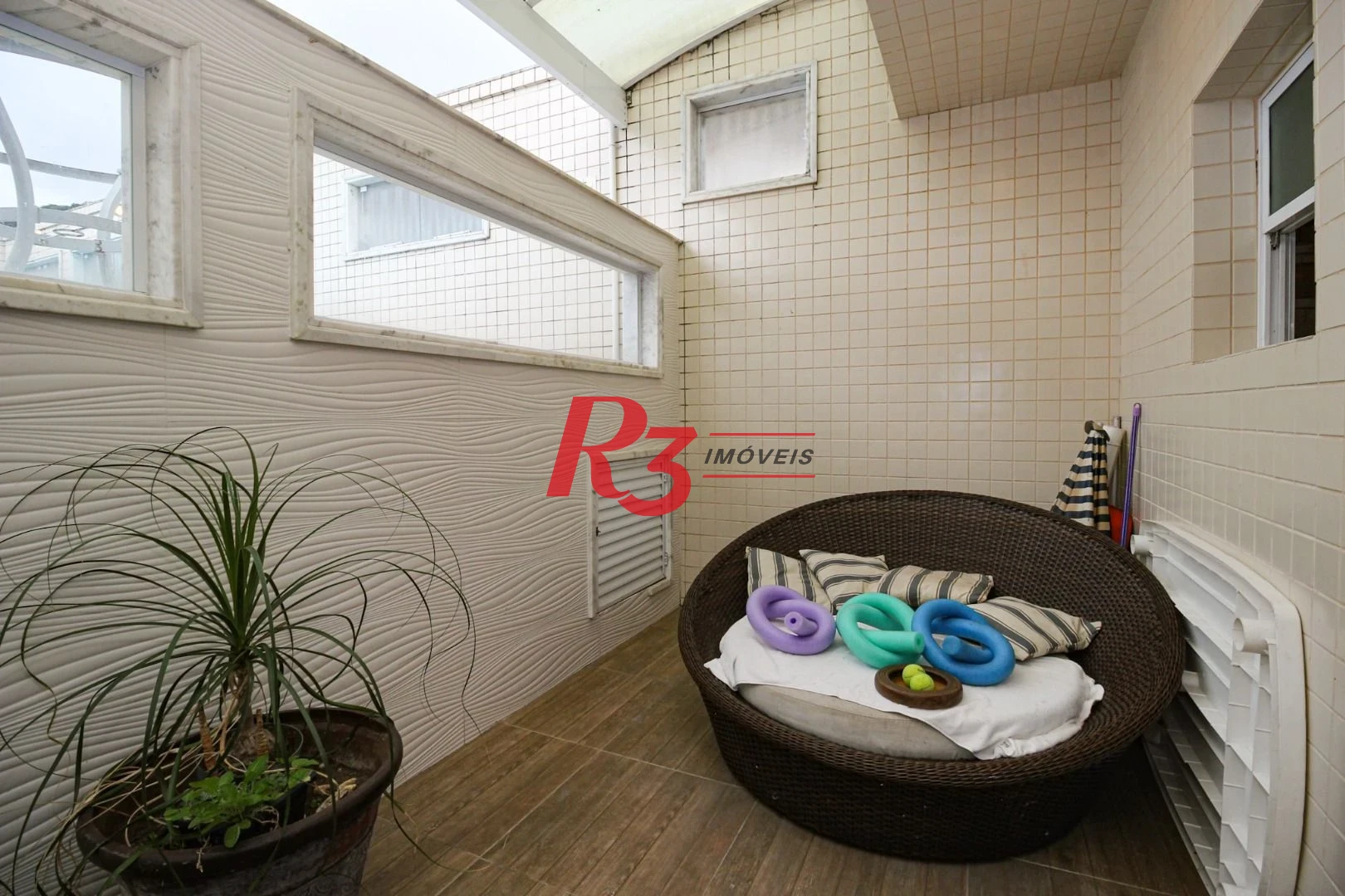 Casa com 5 dormitórios à venda, 269 m² por R$ 1.850.000,00 - Marapé - Santos/SP