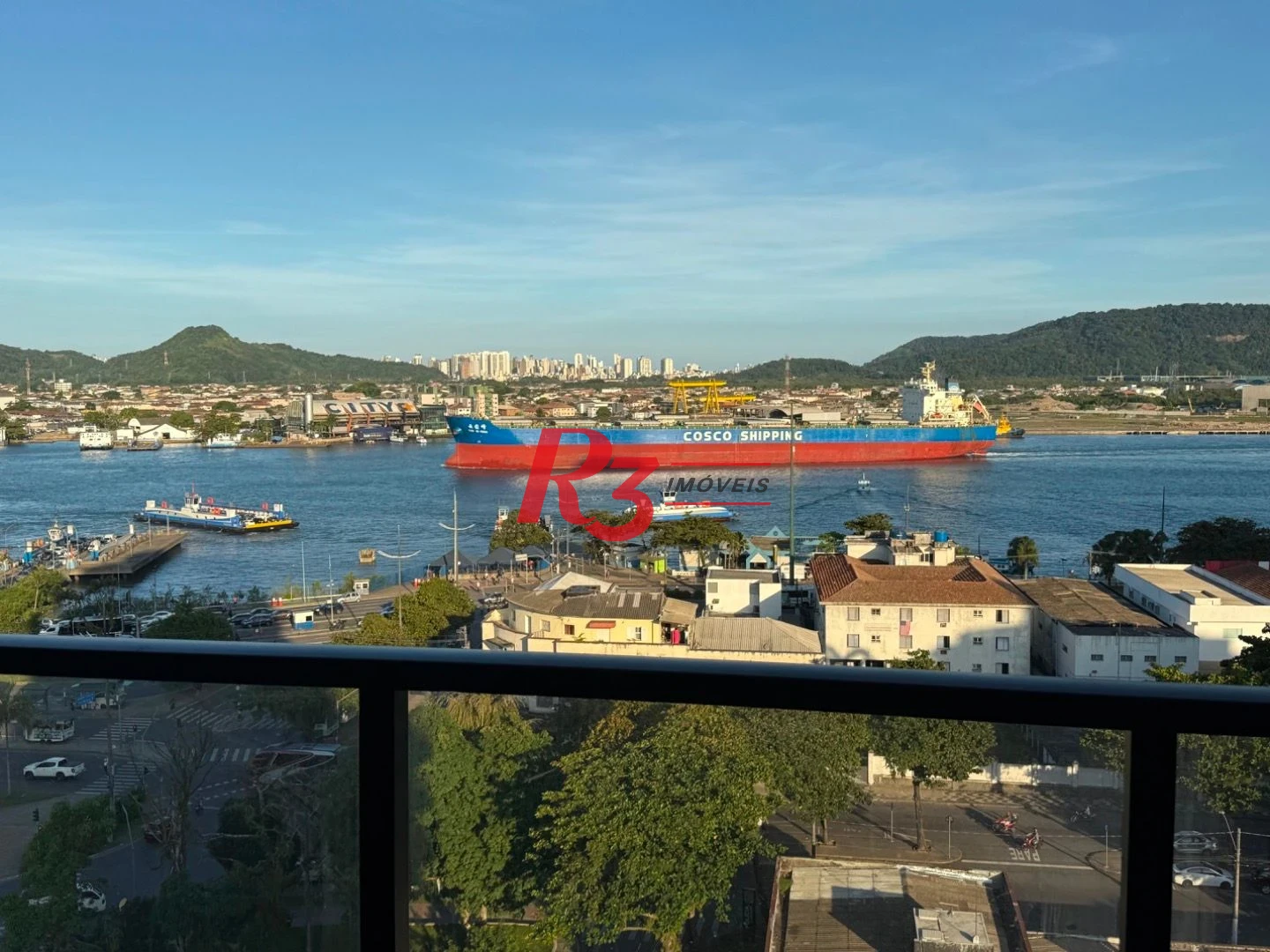 Apartamento com 2 dormitórios à venda, 65 m² por R$ 860.000,00 - Ponta da Praia - Santos/SP