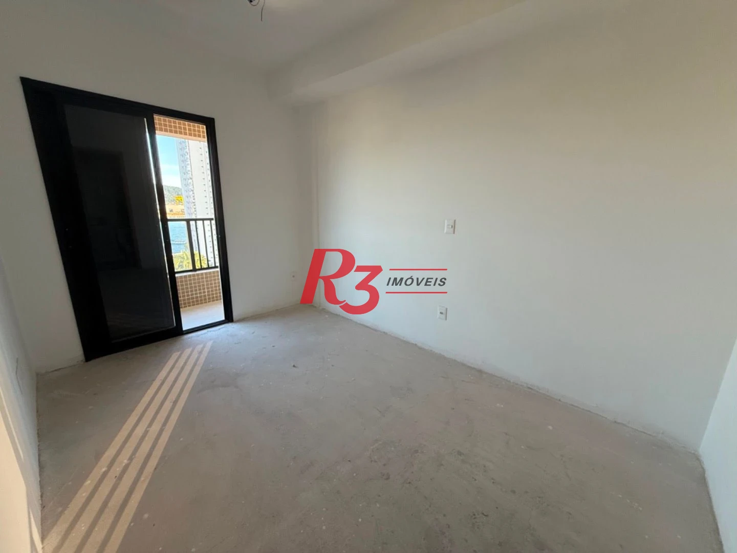 Apartamento com 2 dormitórios à venda, 65 m² por R$ 860.000,00 - Ponta da Praia - Santos/SP