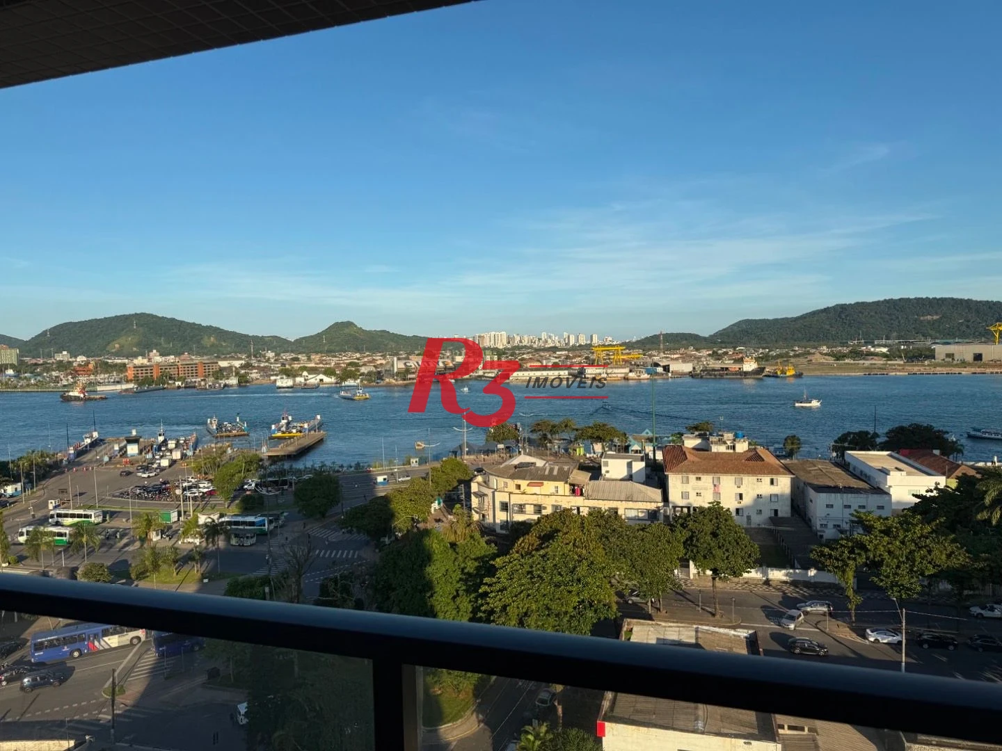 Apartamento com 2 dormitórios à venda, 65 m² por R$ 860.000,00 - Ponta da Praia - Santos/SP