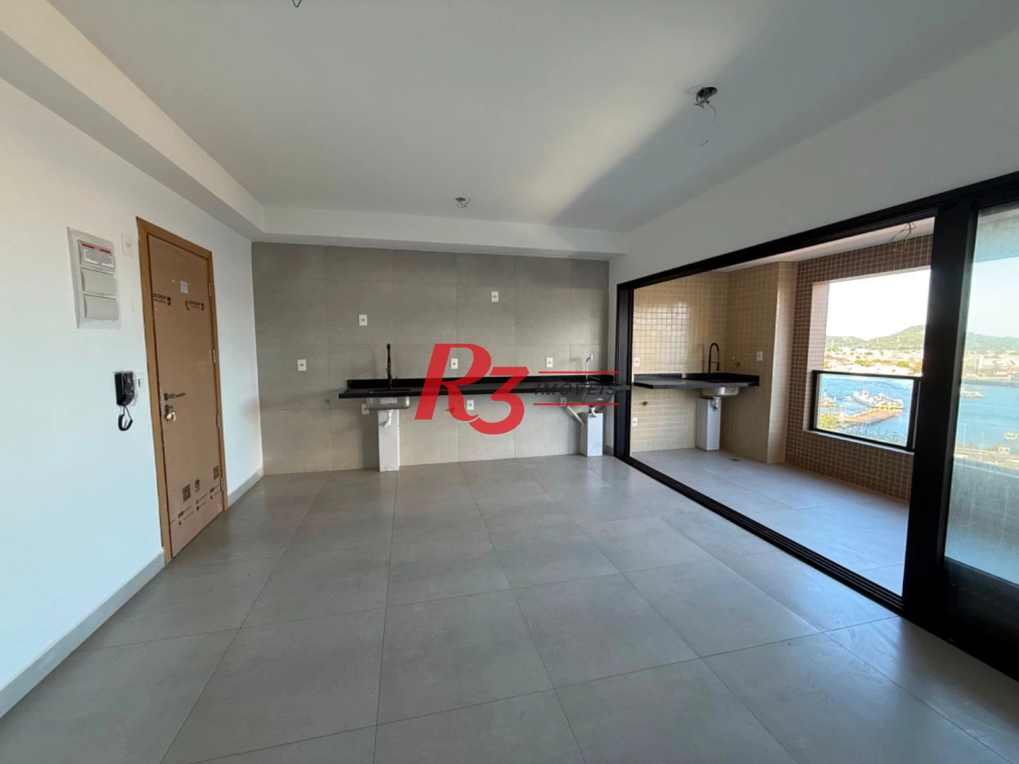 Apartamento com 2 dormitórios à venda, 65 m² por R$ 860.000,00 - Ponta da Praia - Santos/SP