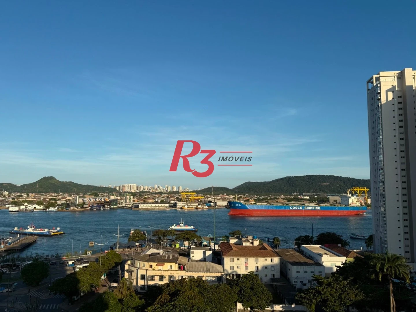 Apartamento com 2 dormitórios à venda, 65 m² por R$ 860.000,00 - Ponta da Praia - Santos/SP