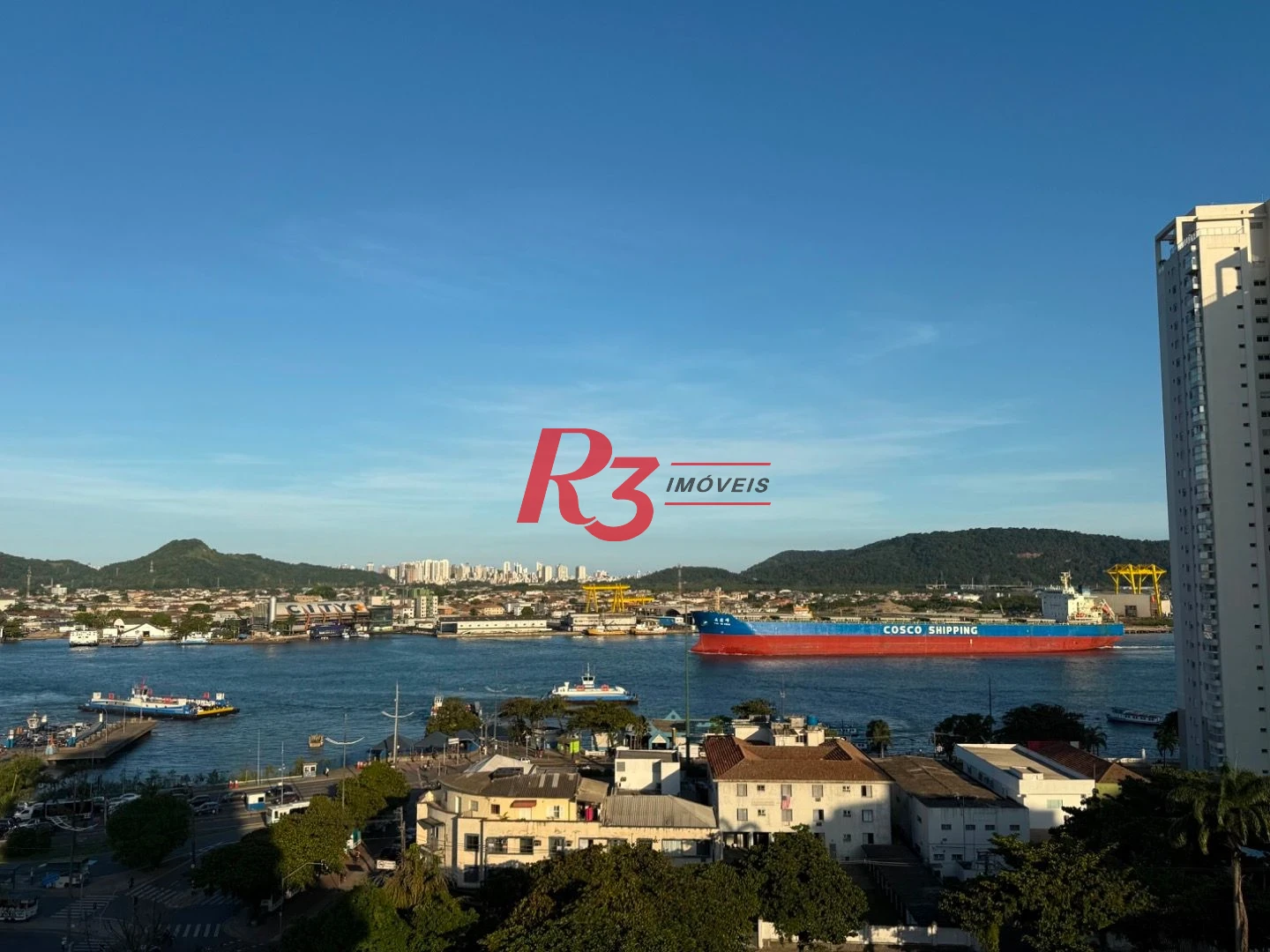 Apartamento com 2 dormitórios à venda, 65 m² por R$ 860.000,00 - Ponta da Praia - Santos/SP