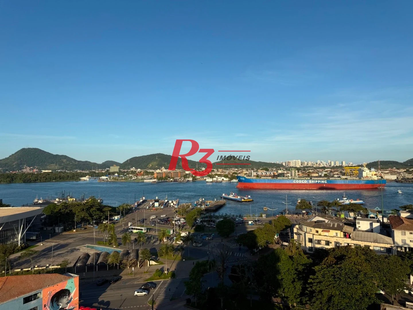 Apartamento com 2 dormitórios à venda, 65 m² por R$ 860.000,00 - Ponta da Praia - Santos/SP