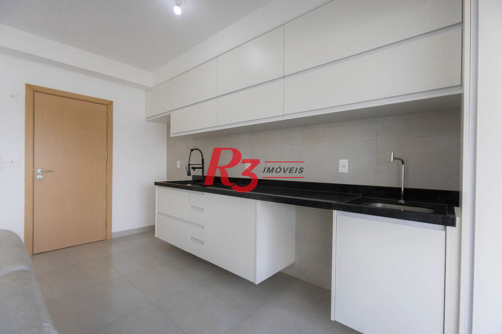 Apartamento com 2 dormitórios, 65 m² - venda por R$ 1.050.000,00 ou aluguel por R$ 6.580,00/mês - Ponta da Praia - Santos/SP