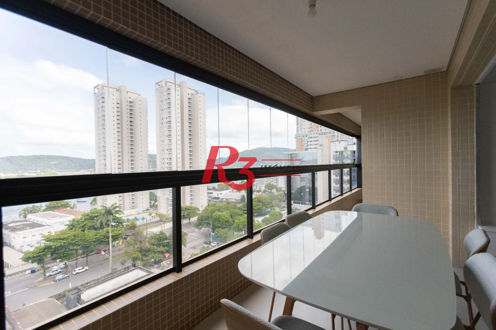 Apartamento com 2 dormitórios, 65 m² - venda por R$ 1.050.000,00 ou aluguel por R$ 6.580,00/mês - Ponta da Praia - Santos/SP
