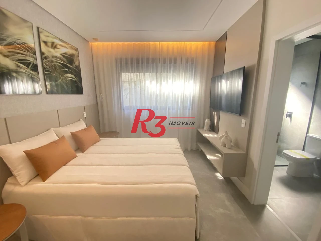 Casa Alto Padrão á venda 6 Suítes Piscina 6 VGS de Garagem Riviera de São Lourenço