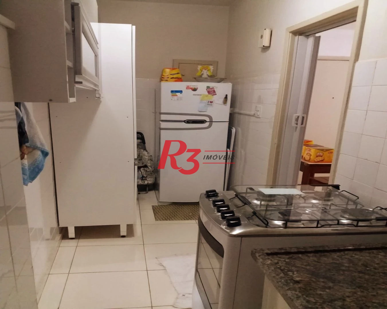 Kitnet com 1 dormitório para alugar, 38 m² por R$ 2.800,00/mês - Aparecida - Santos/SP