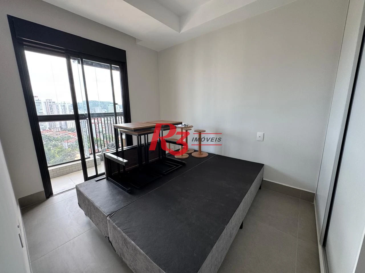 Apartamento com 1 suíte + lavabo para alugar, 54 m² por R$ 7.000/mês - Boqueirão - Santos/SP