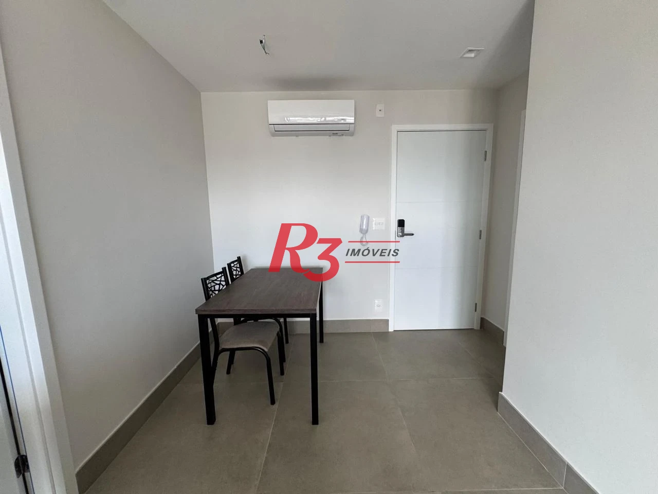 Apartamento com 1 suíte + lavabo para alugar, 54 m² por R$ 7.000/mês - Boqueirão - Santos/SP