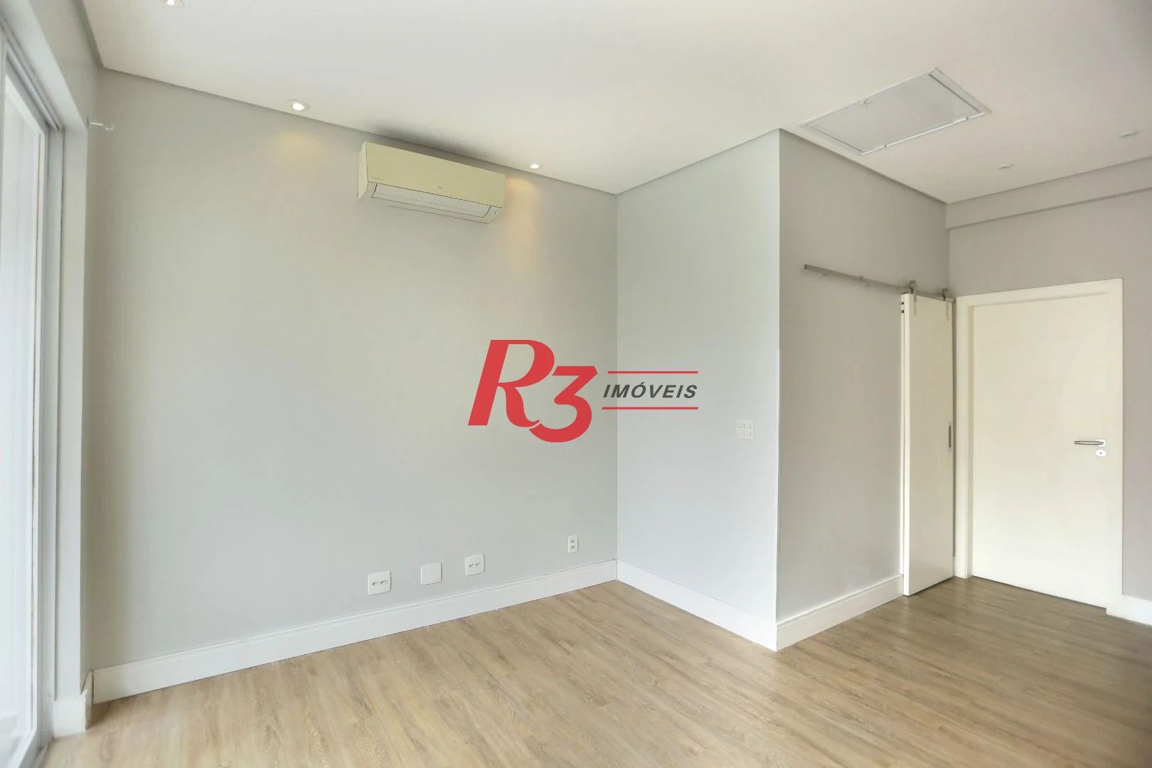 Loja para alugar, 275 m² por R$ 12.460,01/mês - Boqueirão - Santos/SP