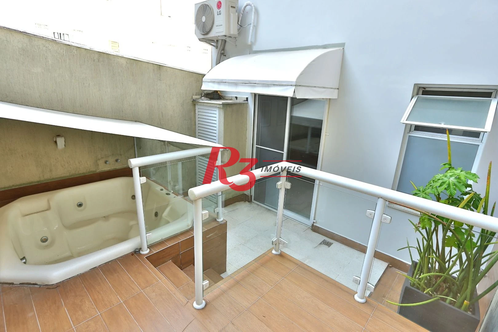 Loja para alugar, 275 m² por R$ 12.460,01/mês - Boqueirão - Santos/SP