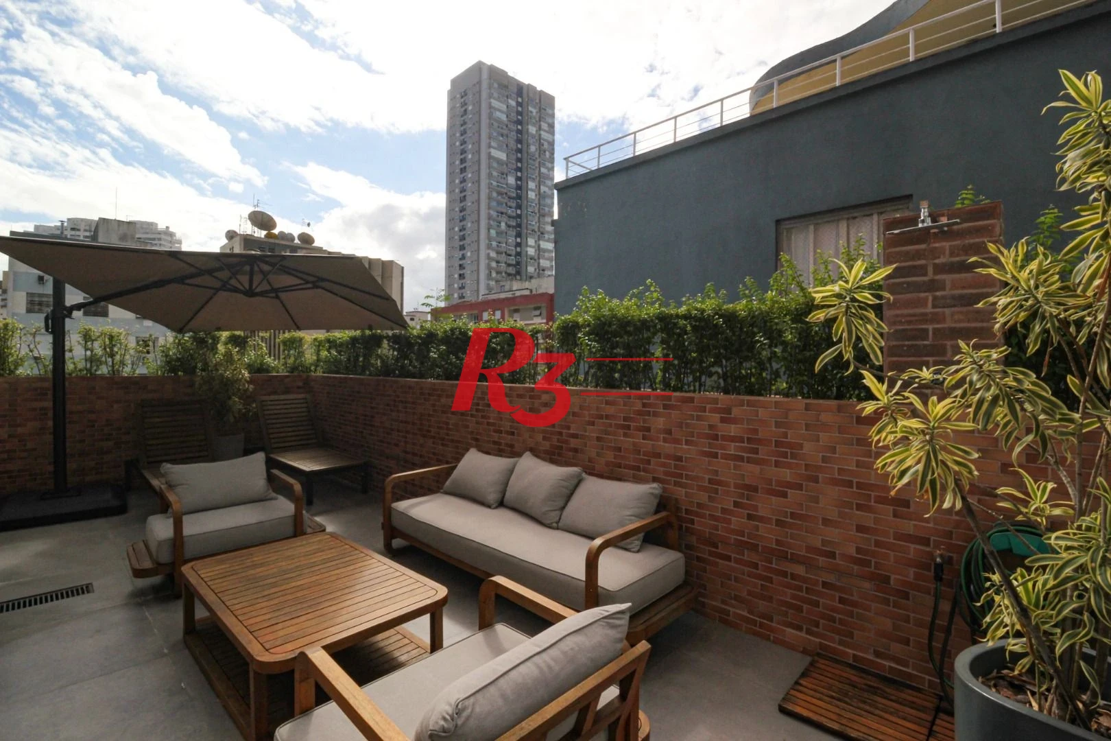 Apartamento Garden com 3 dormitórios à venda, 183 m² por R$ 2.900.000,00 - Gonzaga - Santos/SP