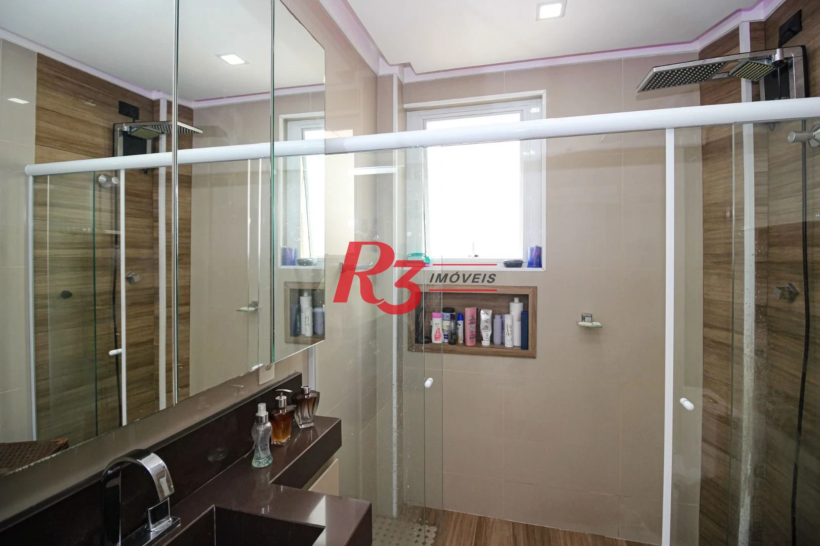 Apartamento com 3 dormitórios à venda, 97 m² por R$ 620.000,00 - José Menino - Santos/SP