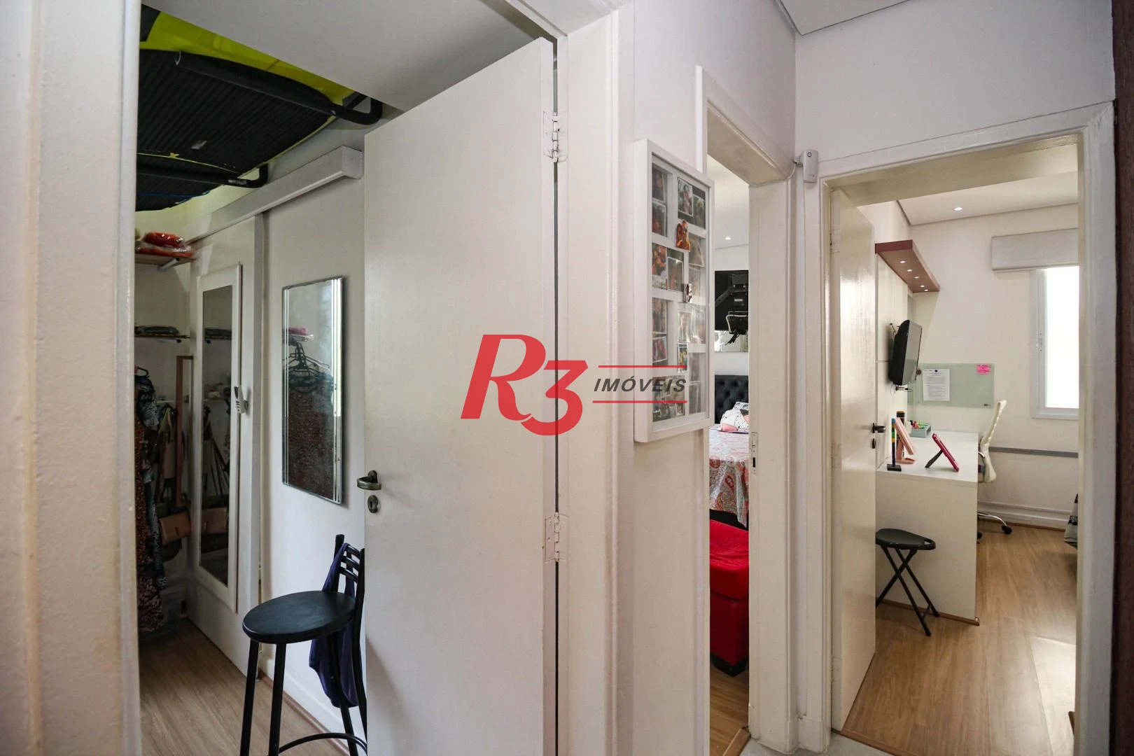 Apartamento com 3 dormitórios à venda, 97 m² por R$ 620.000,00 - José Menino - Santos/SP