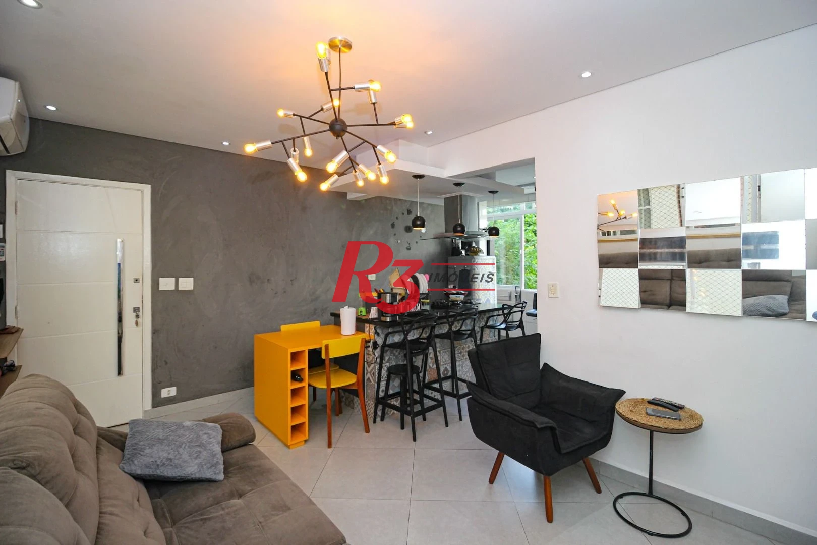 Apartamento com 3 dormitórios à venda, 97 m² por R$ 620.000,00 - José Menino - Santos/SP