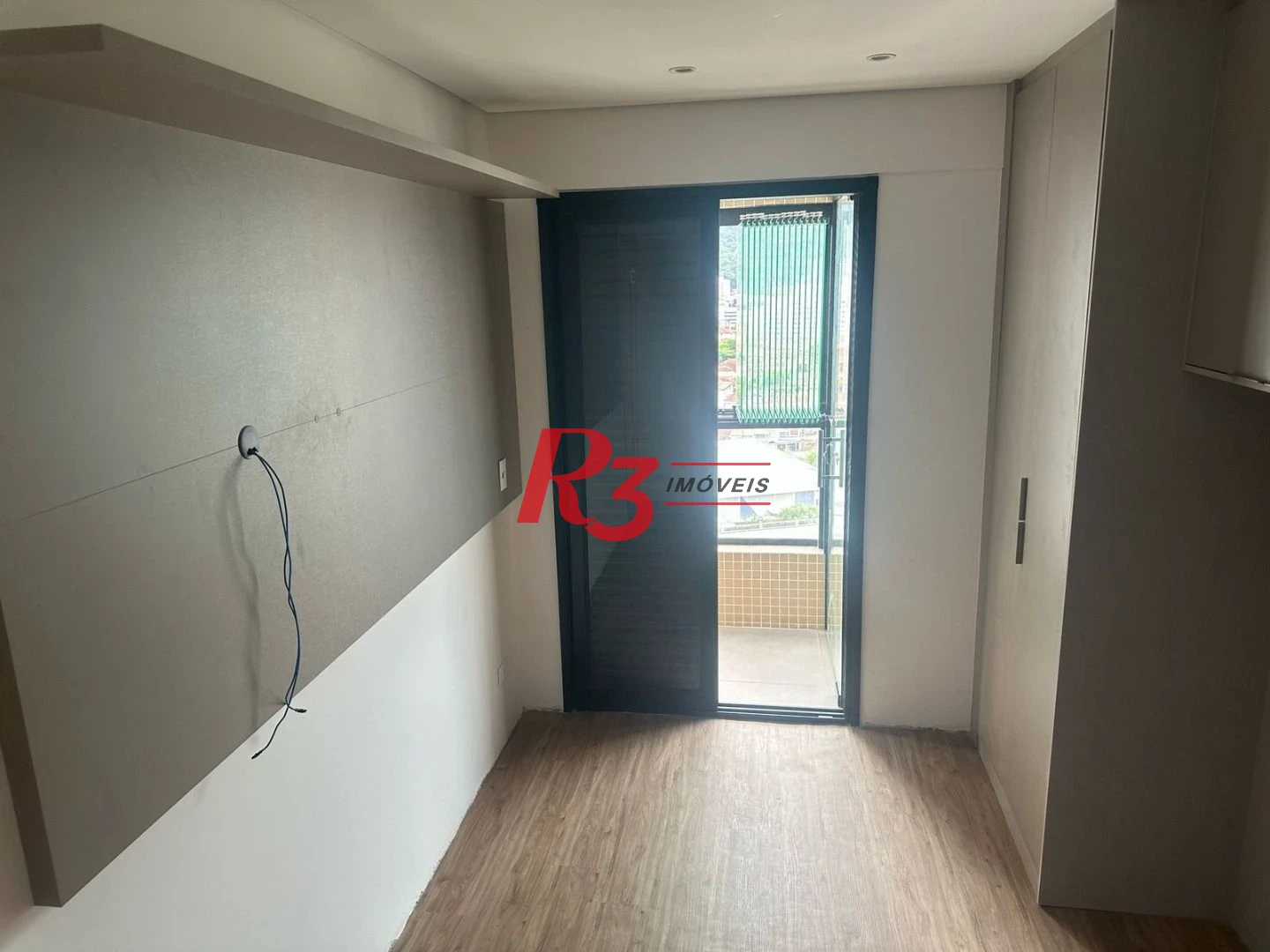 Apartamento com 2 dormitórios à venda, 75 m² por R$ 1.100.000,00 - José Menino - Santos/SP