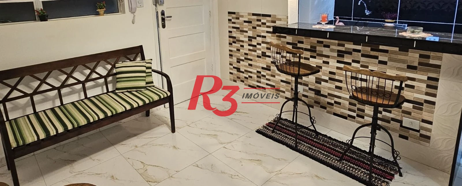 Apartamento com 1 dormitório à venda, 42 m² por R$ 400.000,00 - Gonzaga - Santos/SP