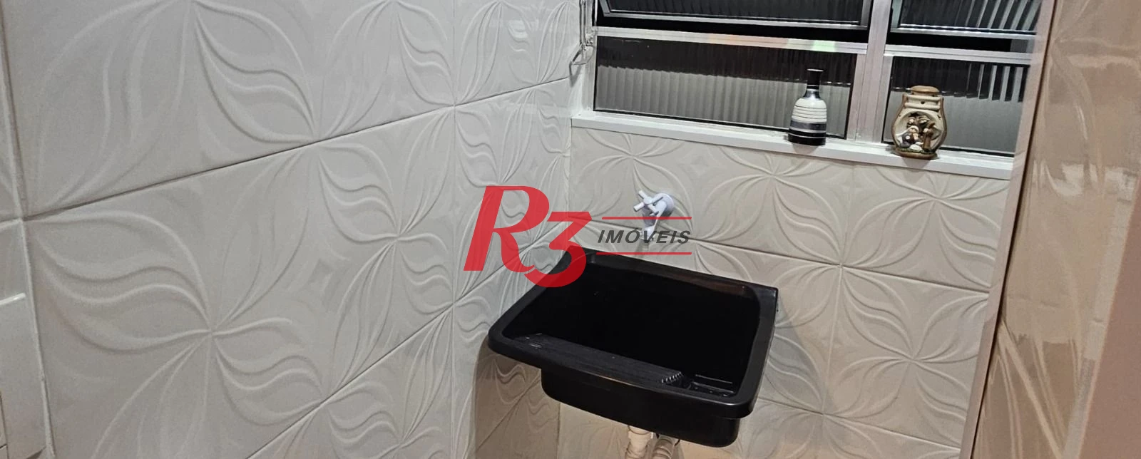 Apartamento com 1 dormitório à venda, 42 m² por R$ 400.000,00 - Gonzaga - Santos/SP