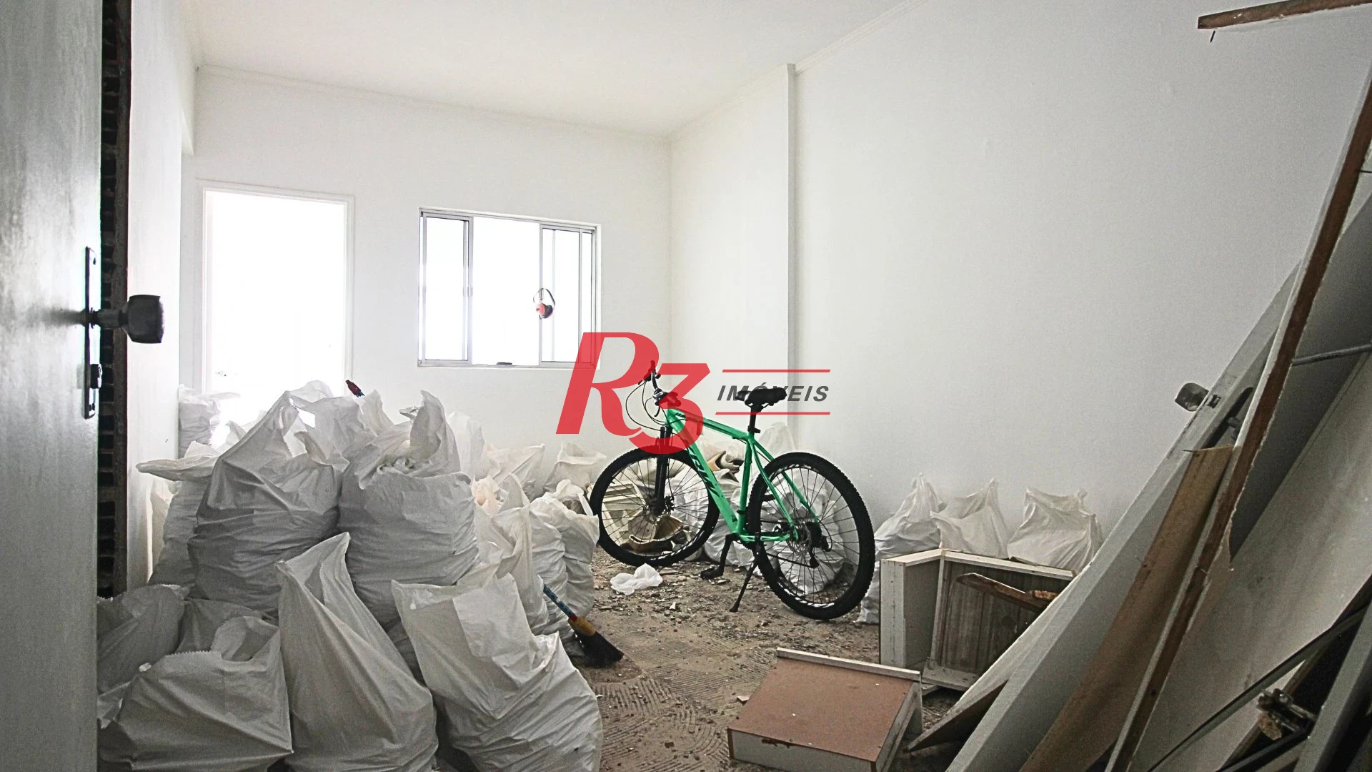 Apartamento com 1 dormitório à venda, 44 m² por R$ 400.000,00 - Ponta da Praia - Santos/SP