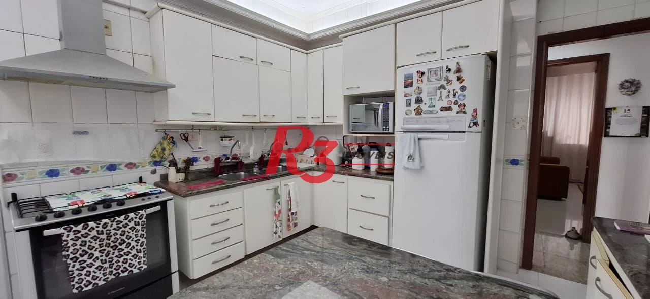 Apartamento com 3 dormitórios à venda, 148 m² por R$ 1.070.000,00 - Pompéia - Santos/SP