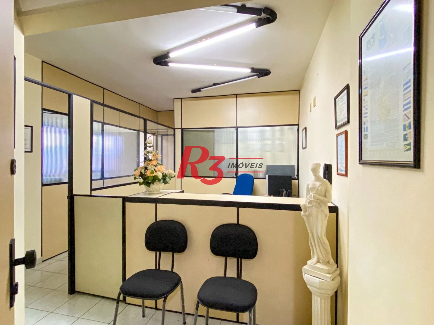 Sala à venda, 50 m² por R$ 350.000,00 - Vila Matias - Santos/SP