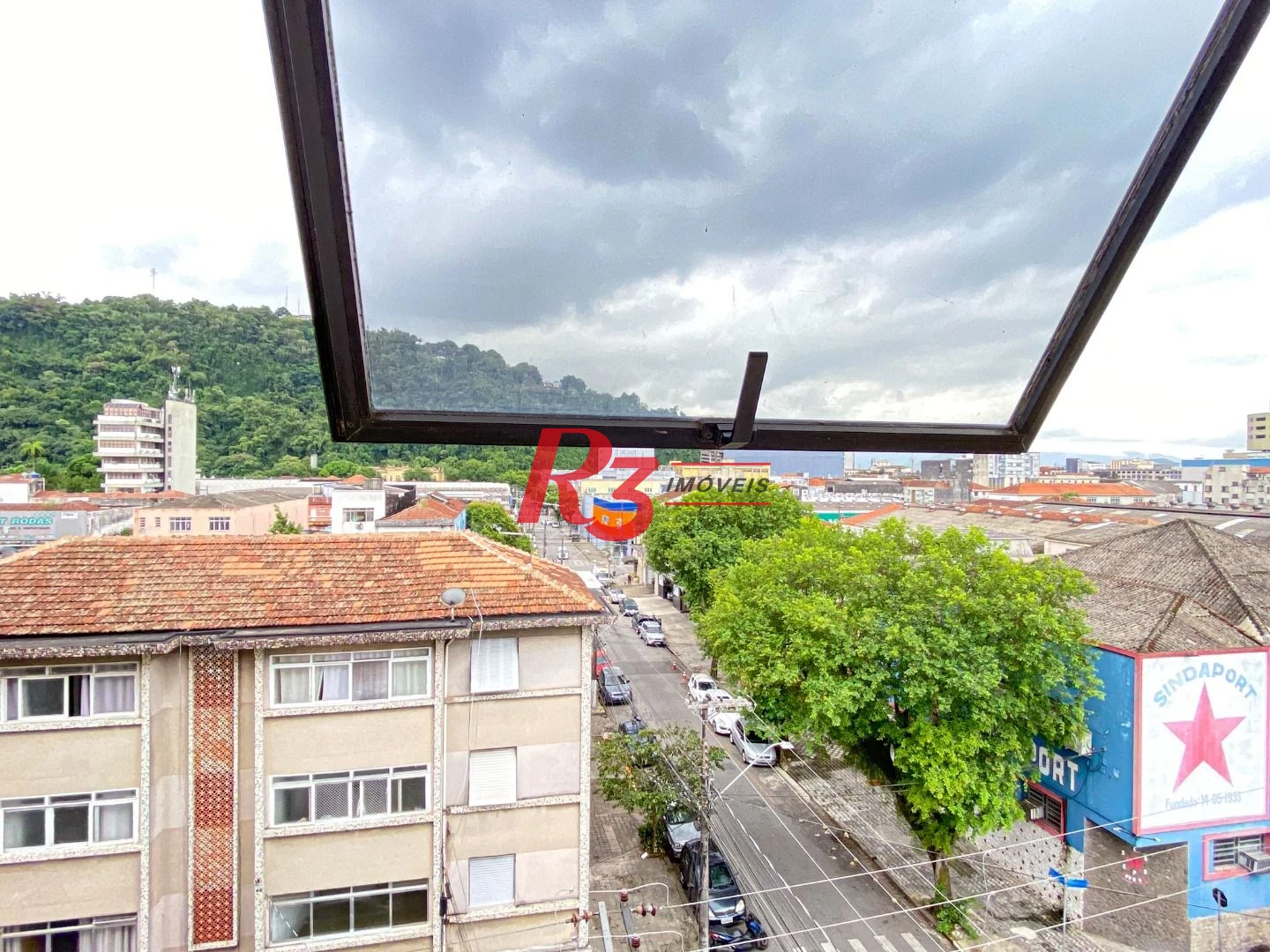 Sala à venda, 50 m² por R$ 350.000,00 - Vila Matias - Santos/SP