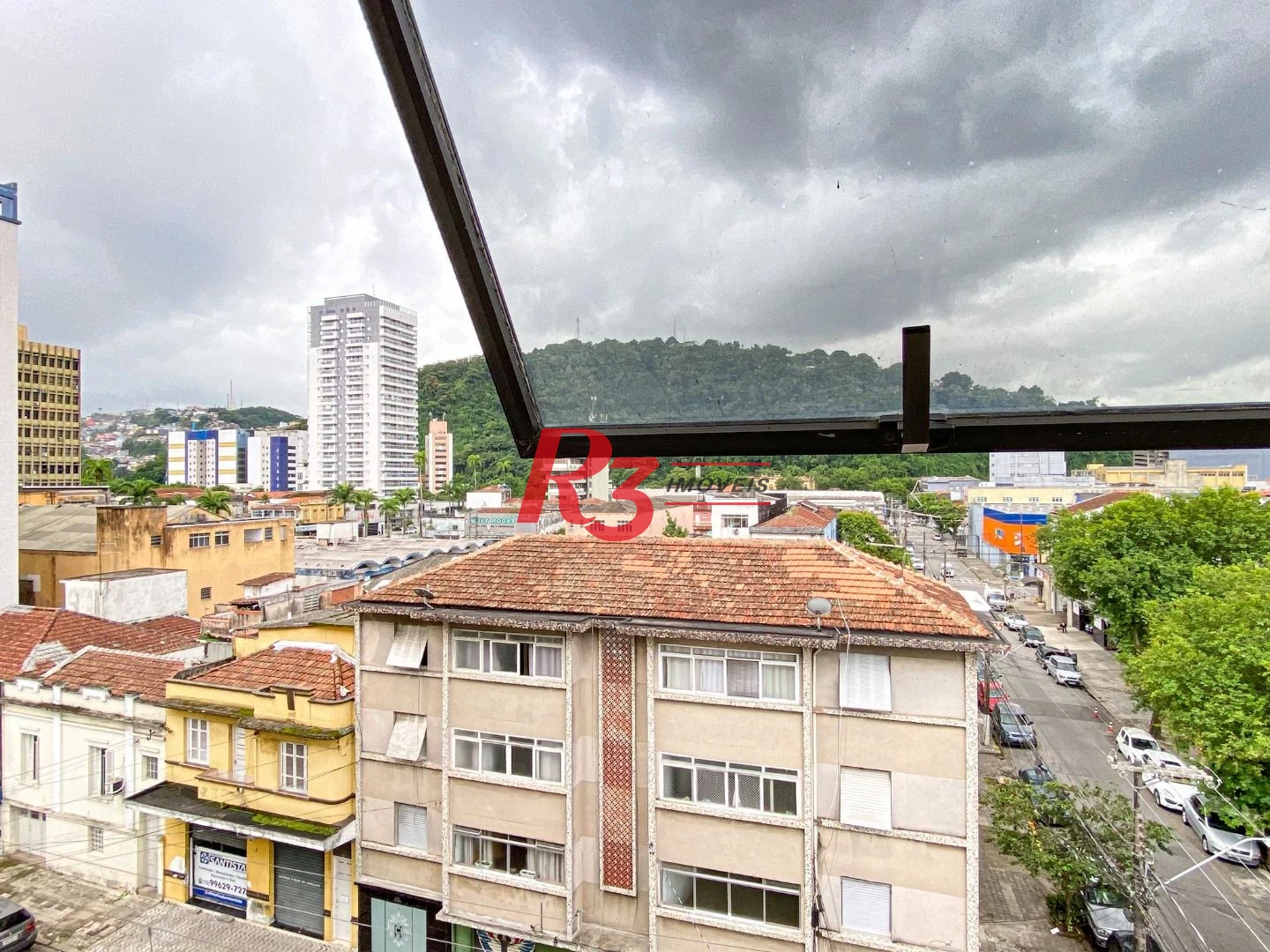 Sala à venda, 50 m² por R$ 350.000,00 - Vila Matias - Santos/SP