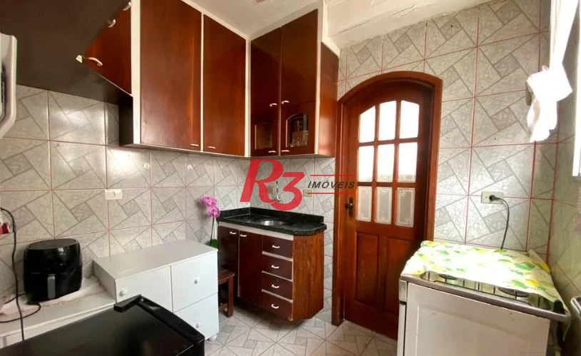 Apartamento á venda, 2 quartos, no Boqueirão em Santos SP