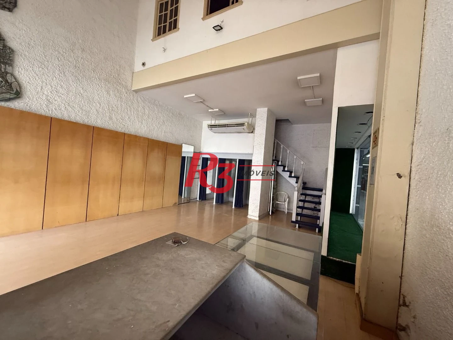 Loja, 130 m² - venda por R$ 4.500.000,00 ou aluguel por R$ 35.000,00/mês - Gonzaga - Santos/SP