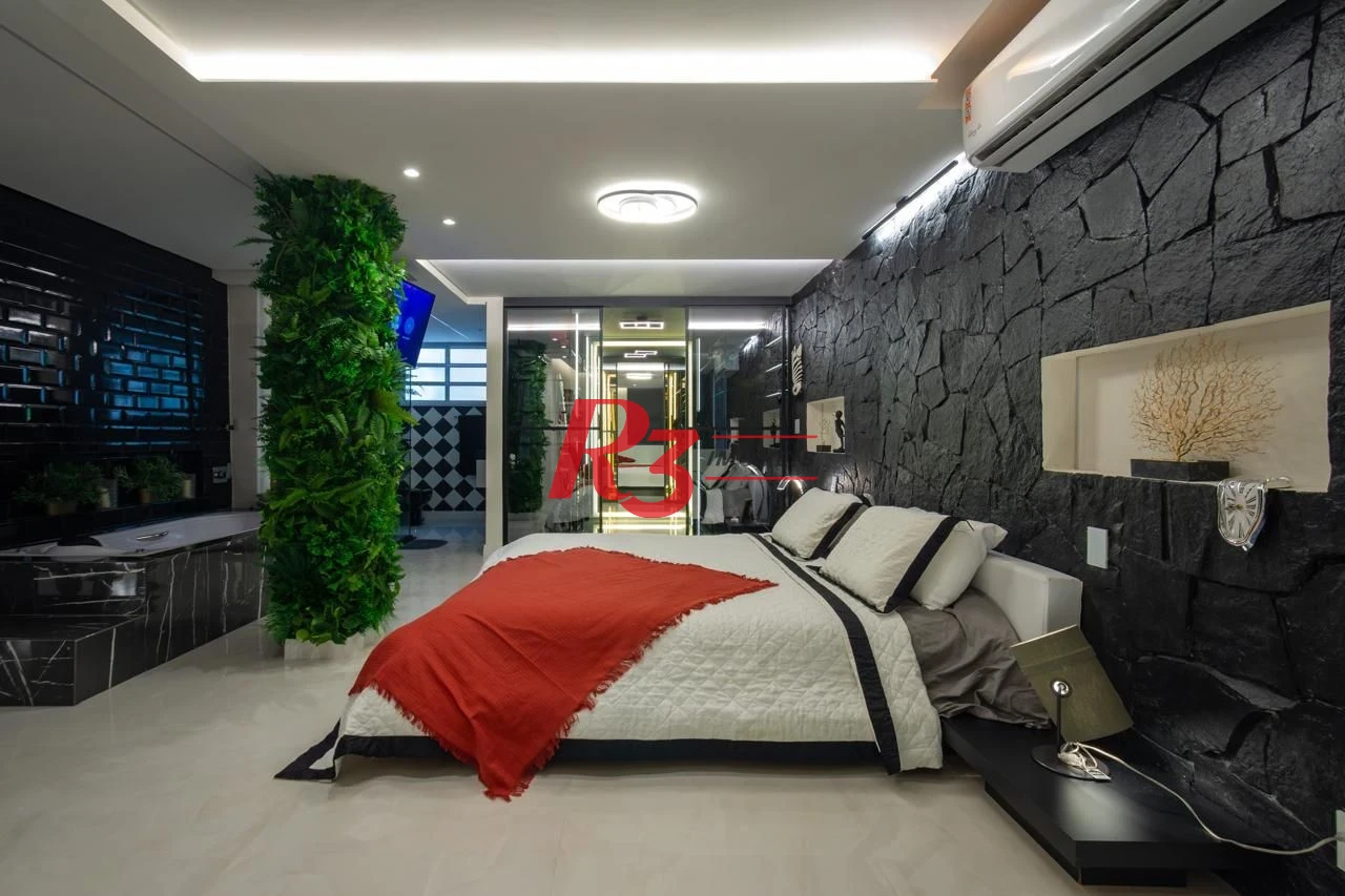 Apartamento Amplo com Design Premiado de Frente para o Mar no Gonzaga