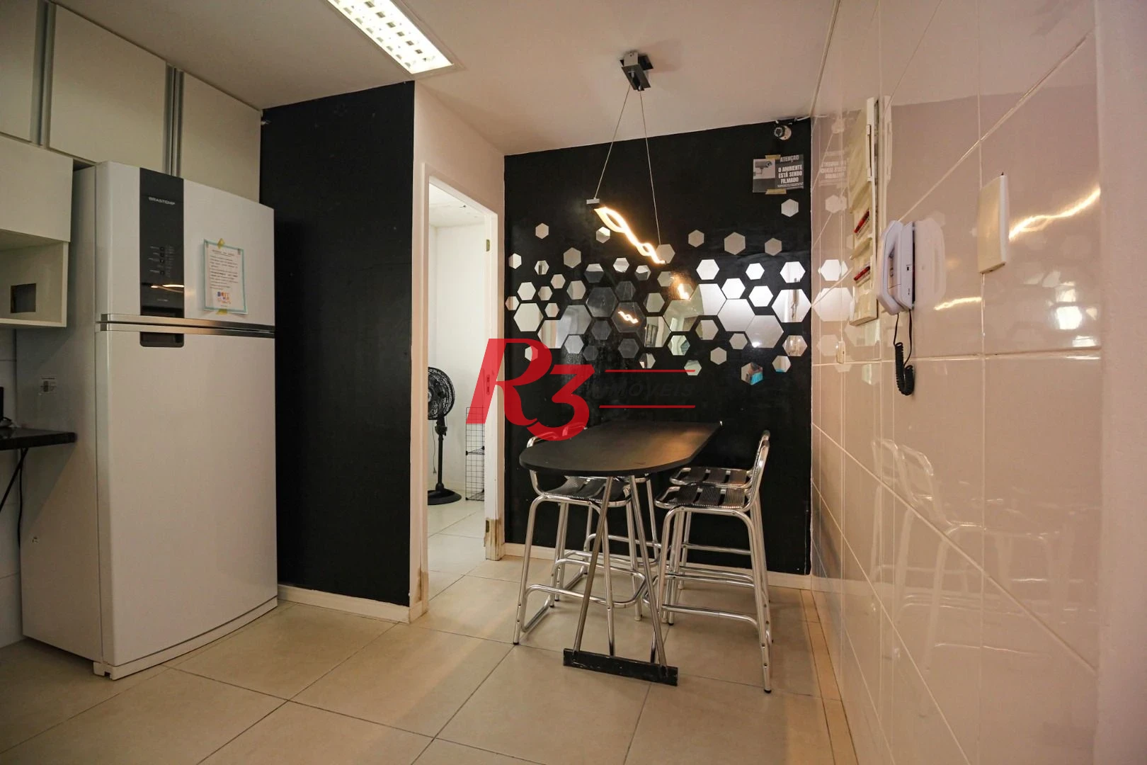casa com 8 quartos ideal para hostel proximo as faculdades