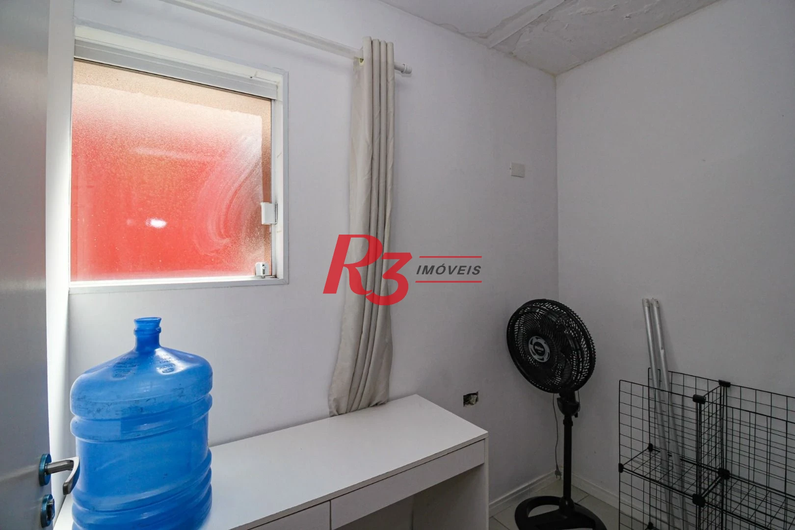 casa com 8 quartos ideal para hostel proximo as faculdades