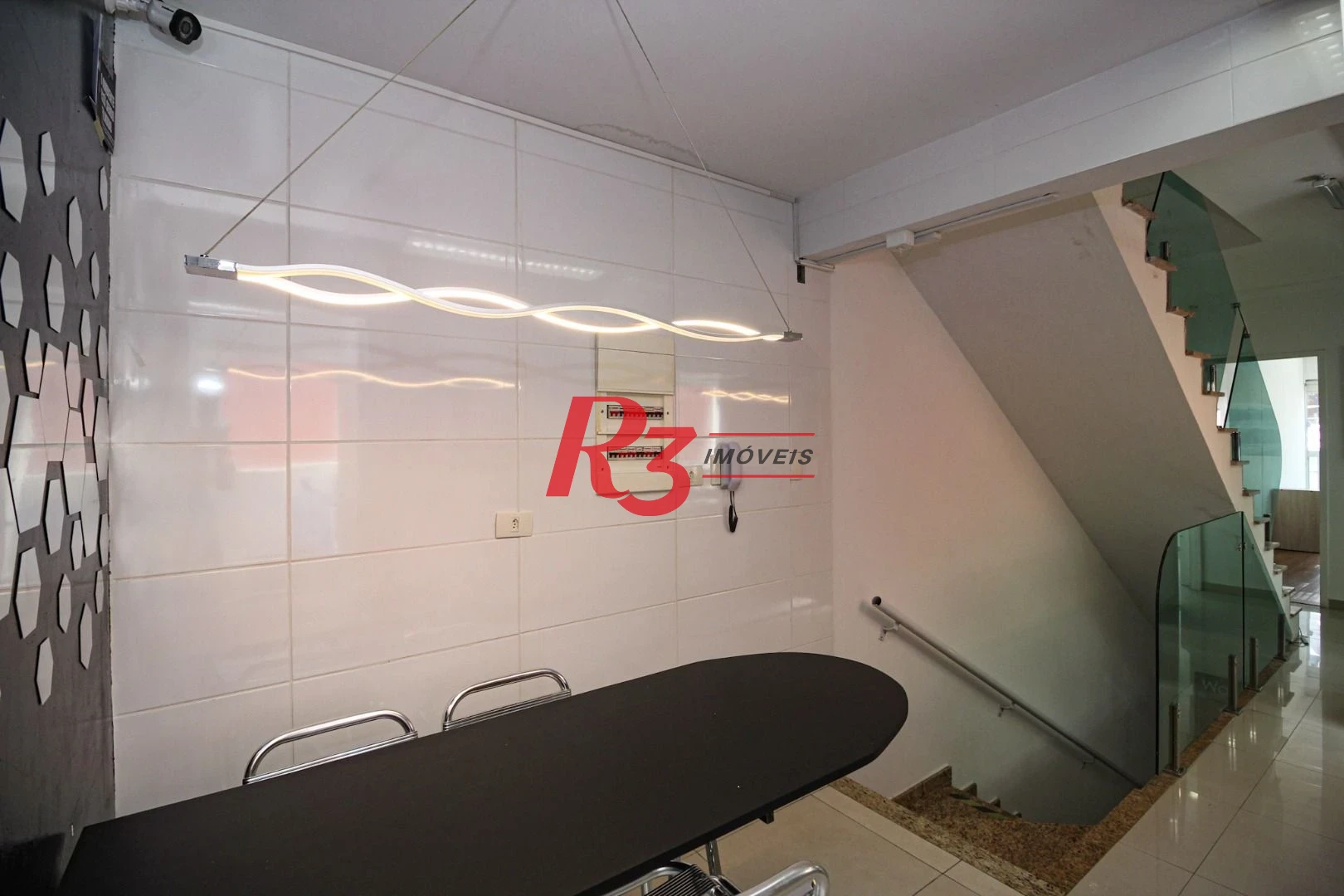 casa com 8 quartos ideal para hostel proximo as faculdades