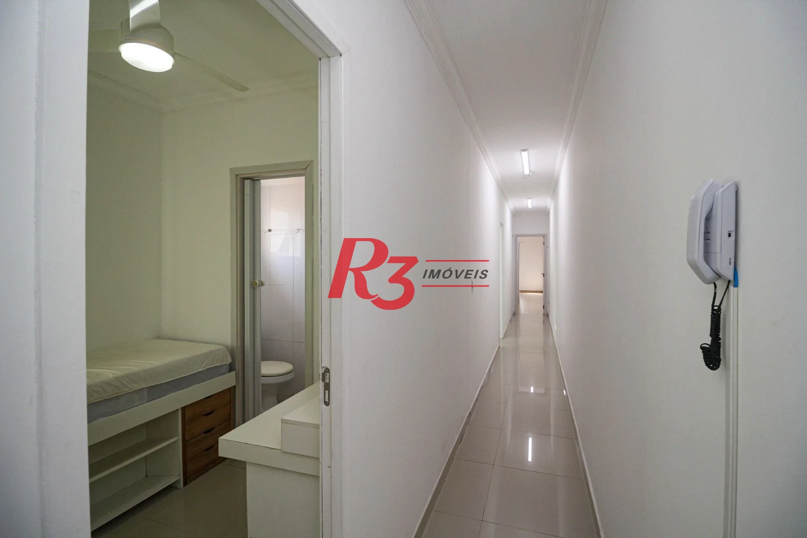 casa com 8 quartos ideal para hostel proximo as faculdades