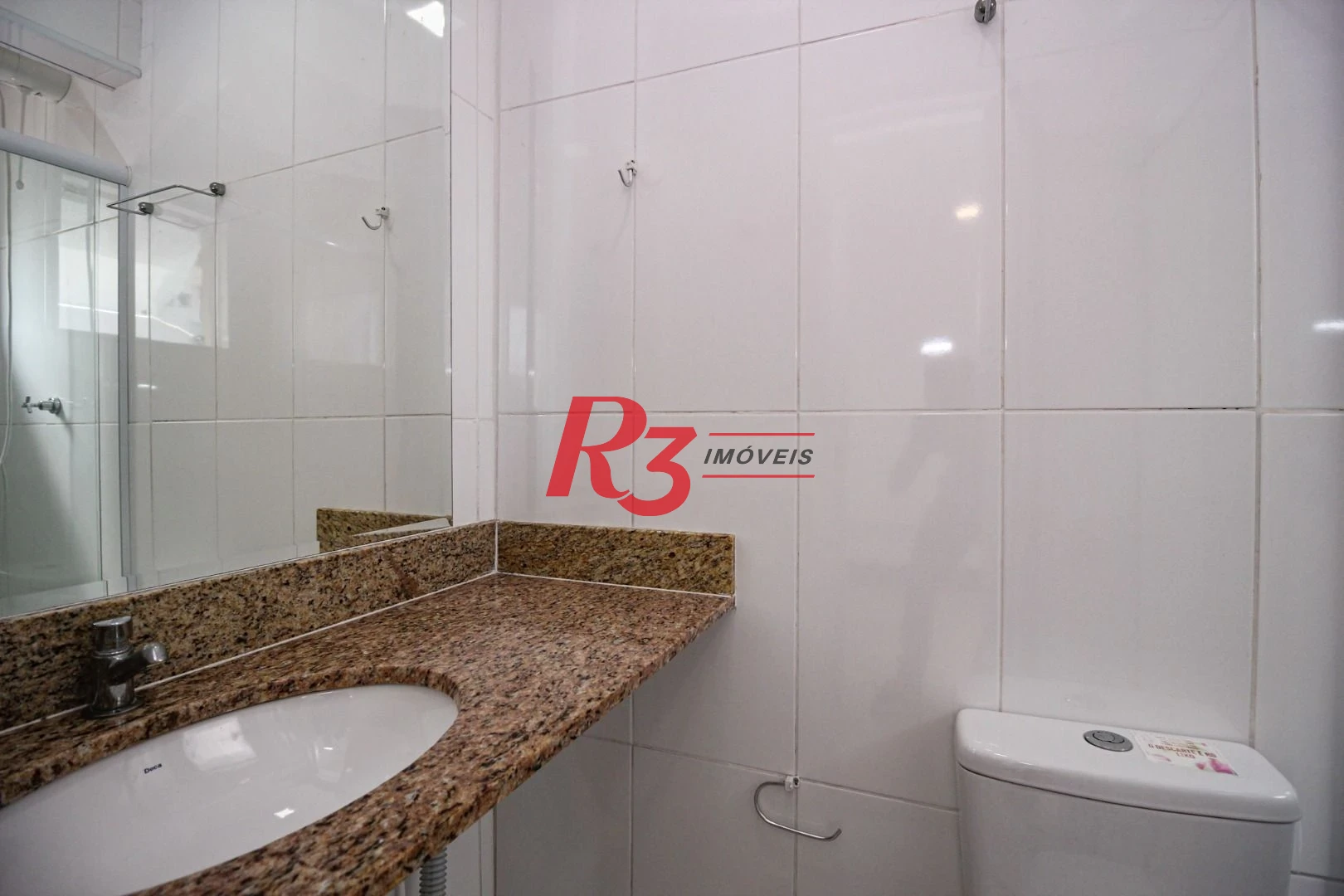 casa com 8 quartos ideal para hostel proximo as faculdades