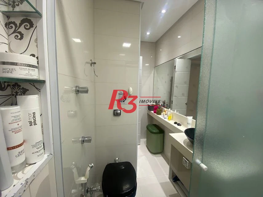 R3 REAL ESTATE VENDE! Apartamento Vista Mar  com 3 dormitórios à venda, 173 m² por R$ 1.050.000 - Gonzaga - Santos/SP