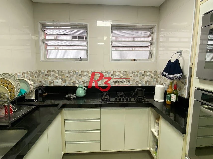 R3 REAL ESTATE VENDE! Apartamento Vista Mar  com 3 dormitórios à venda, 173 m² por R$ 1.050.000 - Gonzaga - Santos/SP