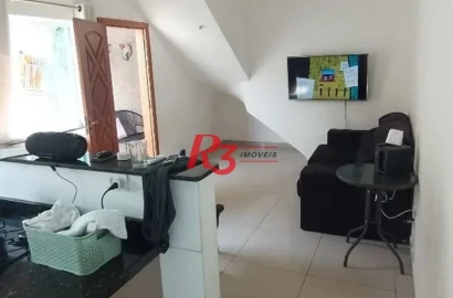 Casa com 2 dormitórios à venda, 75 m² por R$ 352.000,00 - Bom Retiro - Santos/SP