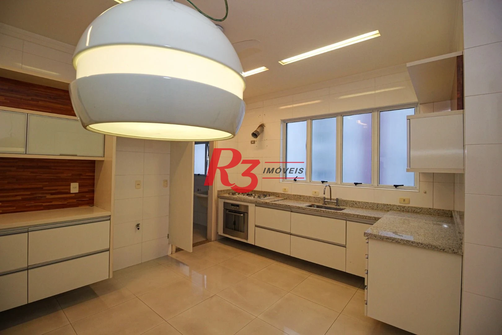 Apartamento com 3 dormitórios à venda, 204 m² por R$ 2.500.000,00 - Vila Rica - Santos/SP