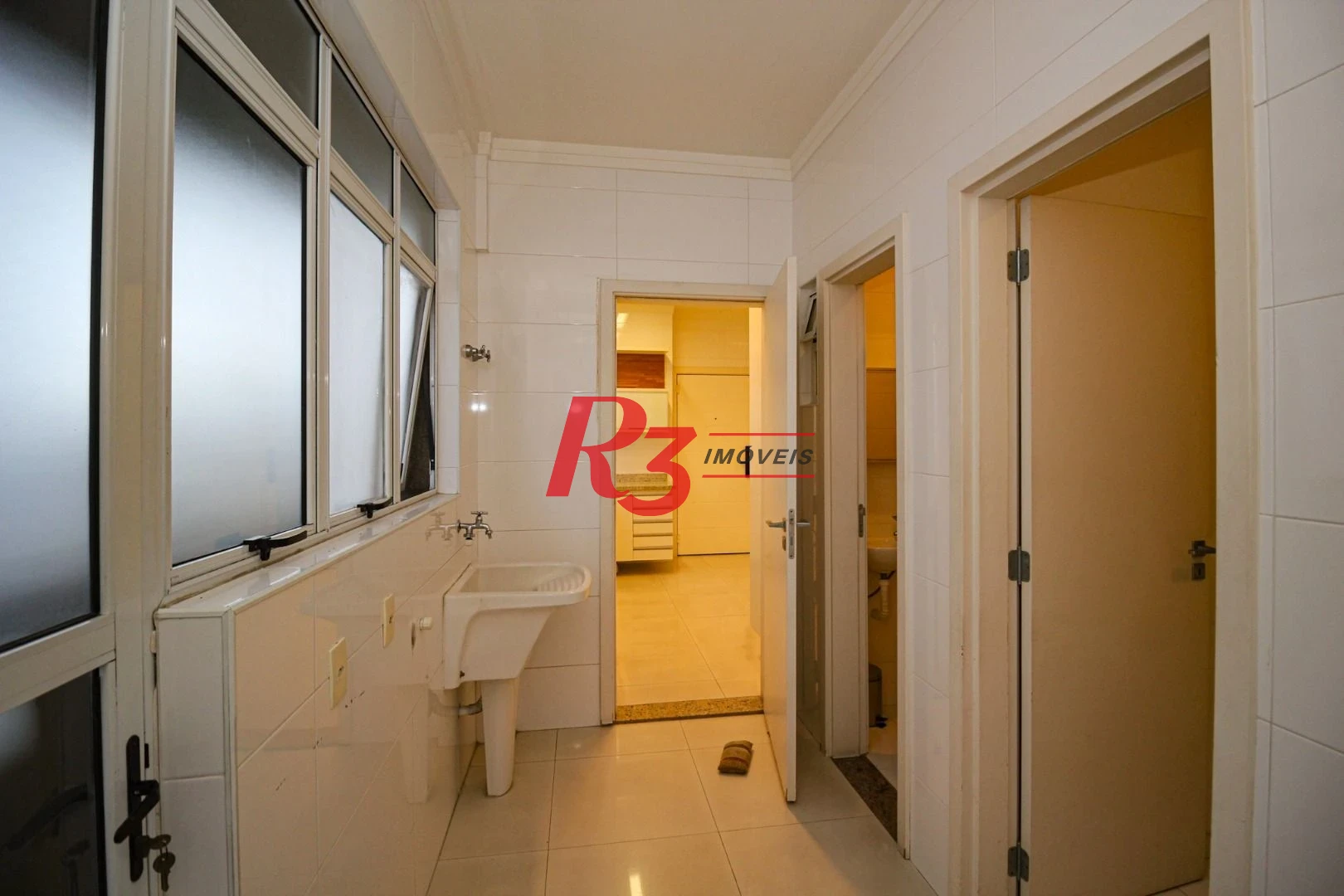 Apartamento com 3 dormitórios à venda, 204 m² por R$ 2.500.000,00 - Vila Rica - Santos/SP
