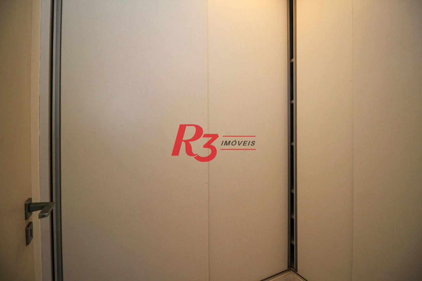 Apartamento com 3 dormitórios à venda, 204 m² por R$ 2.500.000,00 - Vila Rica - Santos/SP