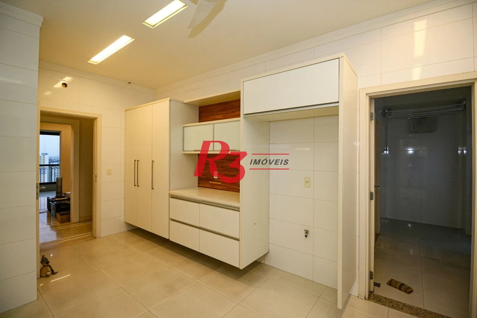 Apartamento com 3 dormitórios à venda, 204 m² por R$ 2.500.000,00 - Vila Rica - Santos/SP